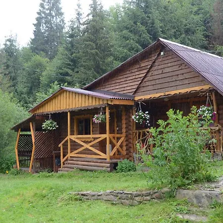 Zarinok Hotel 3*