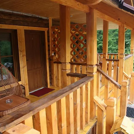 Zarinok Hotel 3*